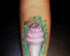 Tatuaje de cucurucho helado