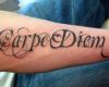 Tatuagem de carpe diem
