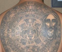 Espalda completa con diseño Azteca