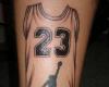 Tatuaje de Michael Jordan 23
