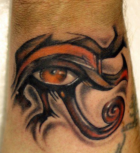 Tattoo de Ojo egipcio