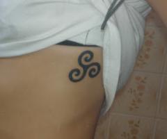 Tatuagem de triade