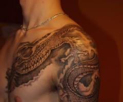Dragon japones en el brazo y pecho