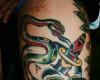 Calavera, daga y serpiente
