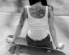 Espalda black and white