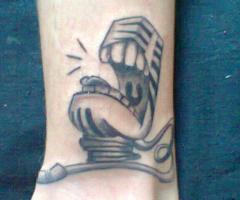 Microphone