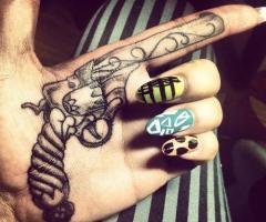 Arma en la mano