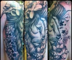 Black and grey Lion