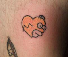Corazon con la cara de Homero Simpson