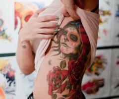 Sugar skull and rose