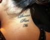 Ísis Valverde tatuou o Senhor é meu pastor