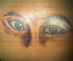 Ojos realistas