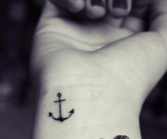 Little and sexy anchor