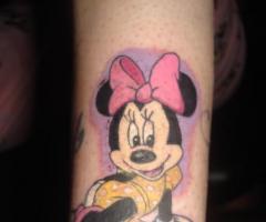 Tatuaje de Minnie Mouse
