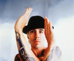 RHCP Anthony Kiedis arms