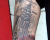 http://www.tattooset.com/images/tattoo/2012/06/28/5395-pistola-torre_tiny.jpg
