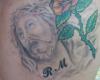 Rostro de Jesus con iniciales