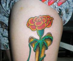 Flor sobre hueso tradicional
