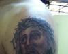 Cristo en el hombro