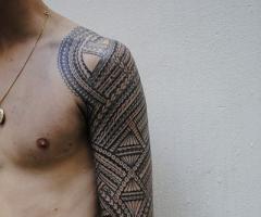 Brazo completo estilo polinesico