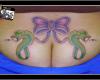 Tatuagens de laços com cobras ou serpentes