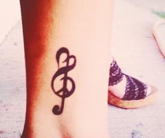 Symbol Love, Peace and Music Note