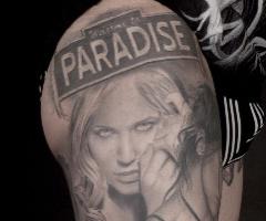 Pierna con chicas, leg with girls