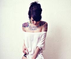 Fotos de garotas e mulheres com tatuagem
