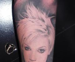 Portrait of Gwen Stefani tattoo