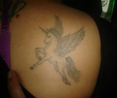 tatuaje de pegaso