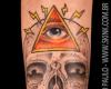 Tatuagem de olho que tudo vê iluminati