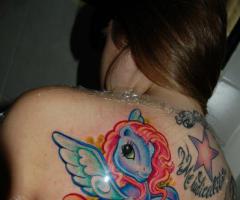 Colorido Mi pequeño pony con alas