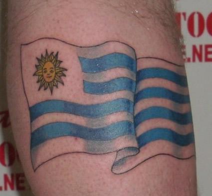 Tatuaje de bandera de Uruguay
