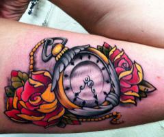 Realistic traditional piece tattoo