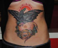 Tattoo crow neo traditional style