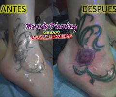 Flor enredadera en pierna