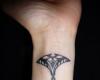 http://www.tattooset.com/images/tattoo/2012/11/13/12201-manta-ray_tiny.jpg
