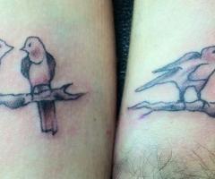 Tatuaje de tórtolitos