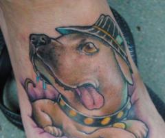 Tatuaje de perro Pit