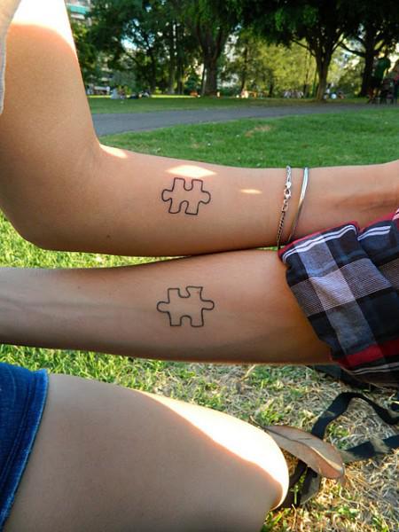 Tatuaje de rompecabezas de amor