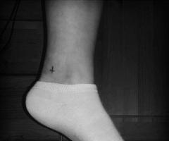 Inverted cross
