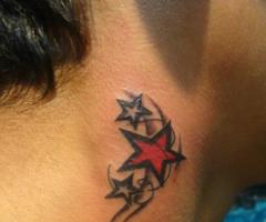 Tattoo de estrellitas