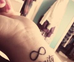 infinitamente enamorada tatuaje
