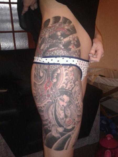 Thigh Japanese sleeve