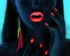 Lapiz labial y uñas fluor