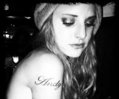 Juliet Simms tattoos