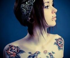 Roses on shoulders