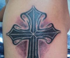 tattoo cruz tribal mikegonzalez 