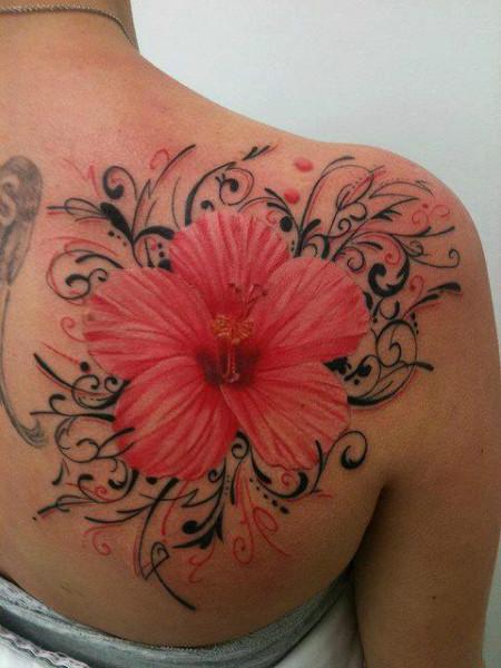 Tipos de Flores para tatuajes con tribales