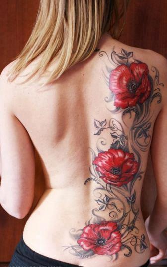 Tatuajes con flores rojas ideas